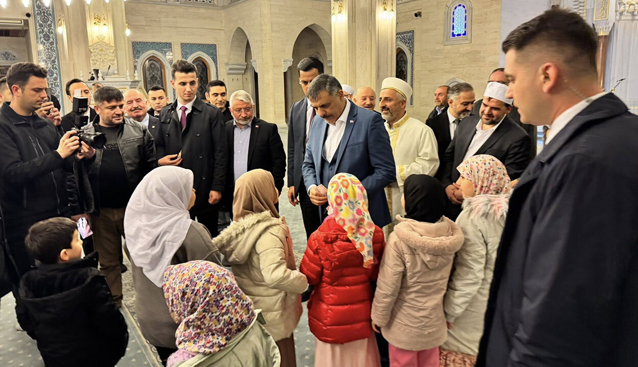 Bakansehitlikziyaret (2)