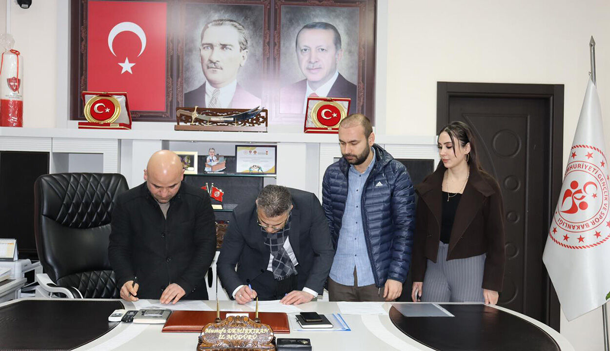 Gencliksporilmudurlugu (2)