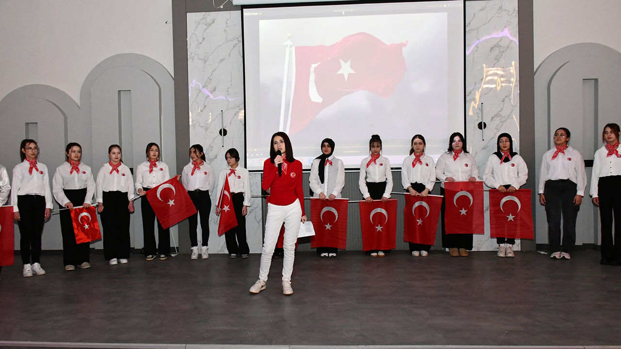 Okullarbayrak (3)