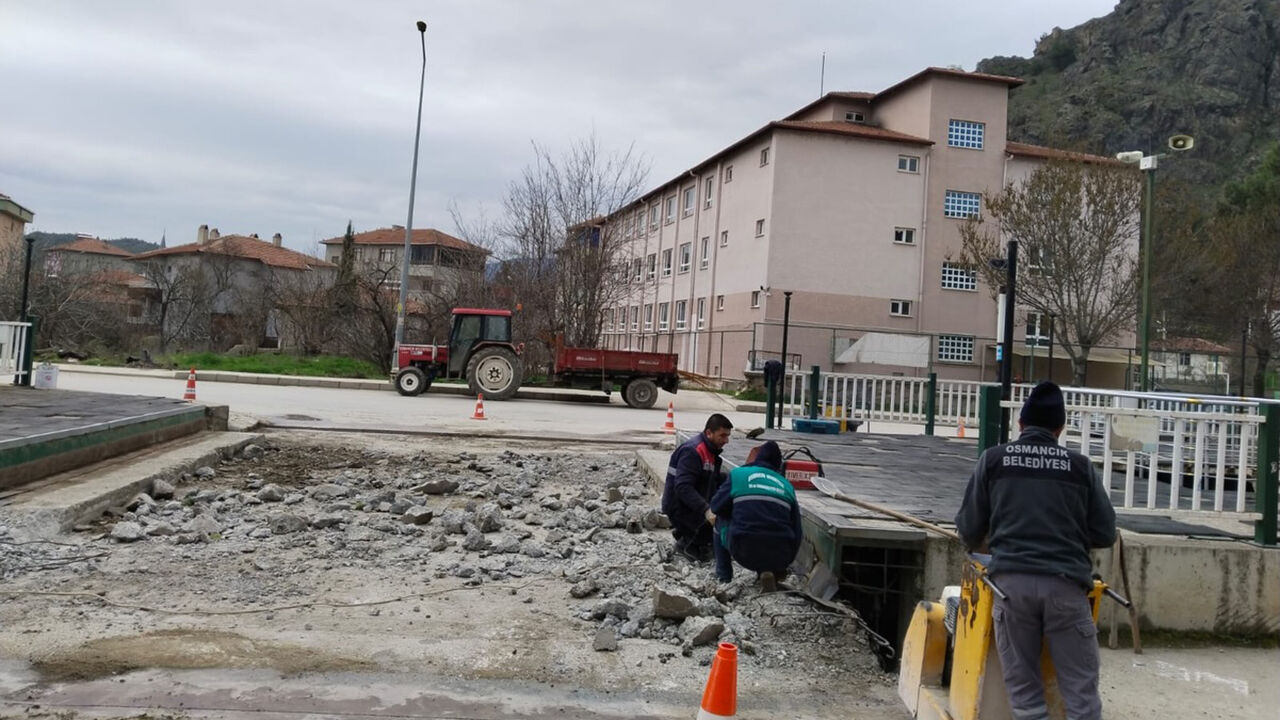 Osmancıkbelediyesikopru (2)