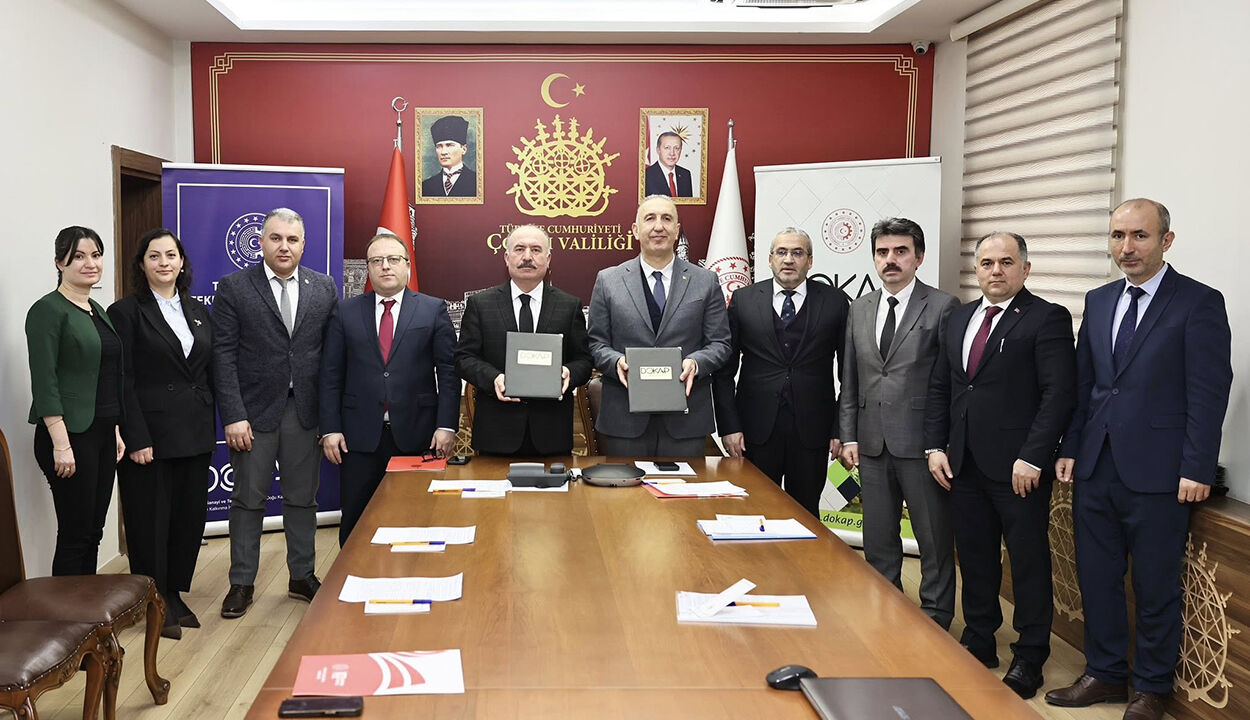 Valiliktoplantı1