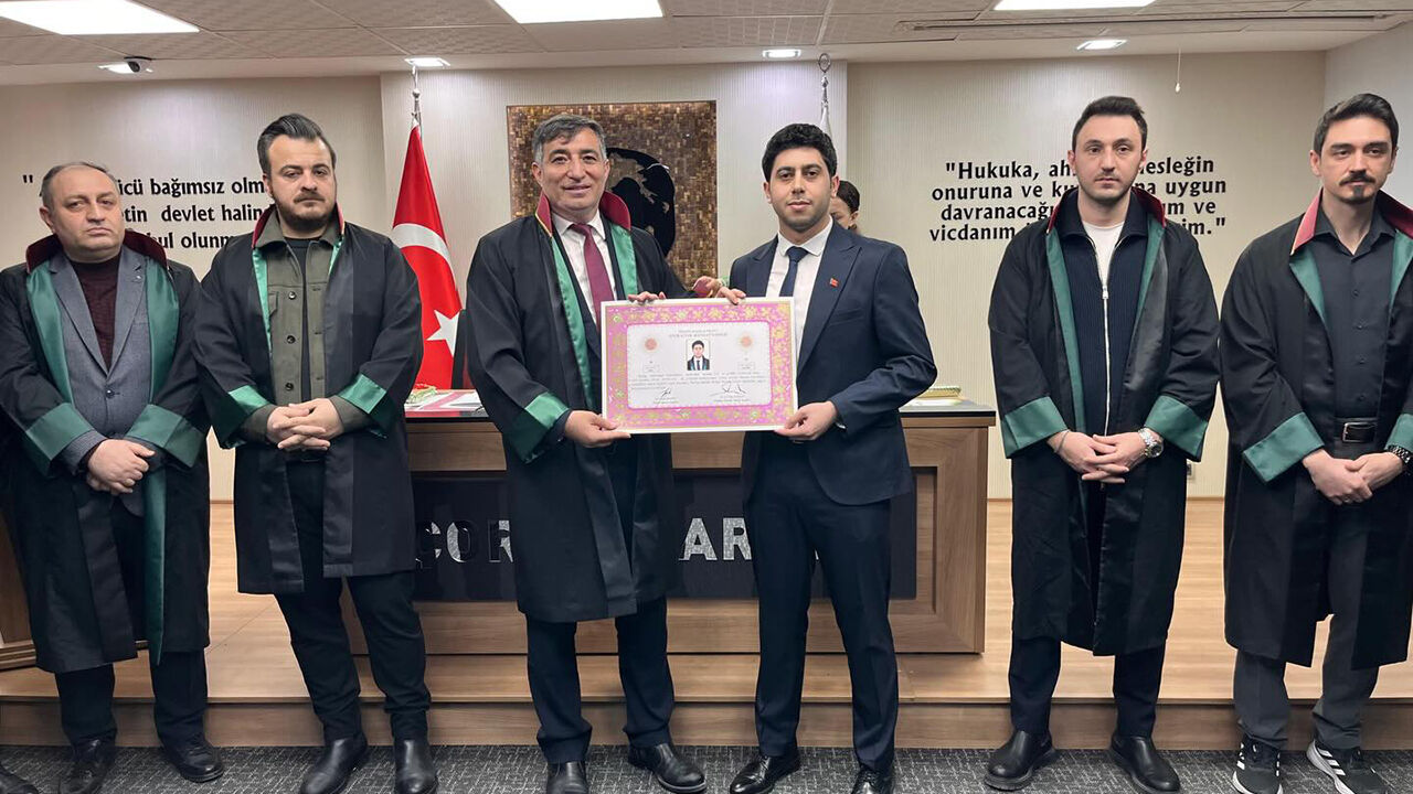 Avukatlar (4)