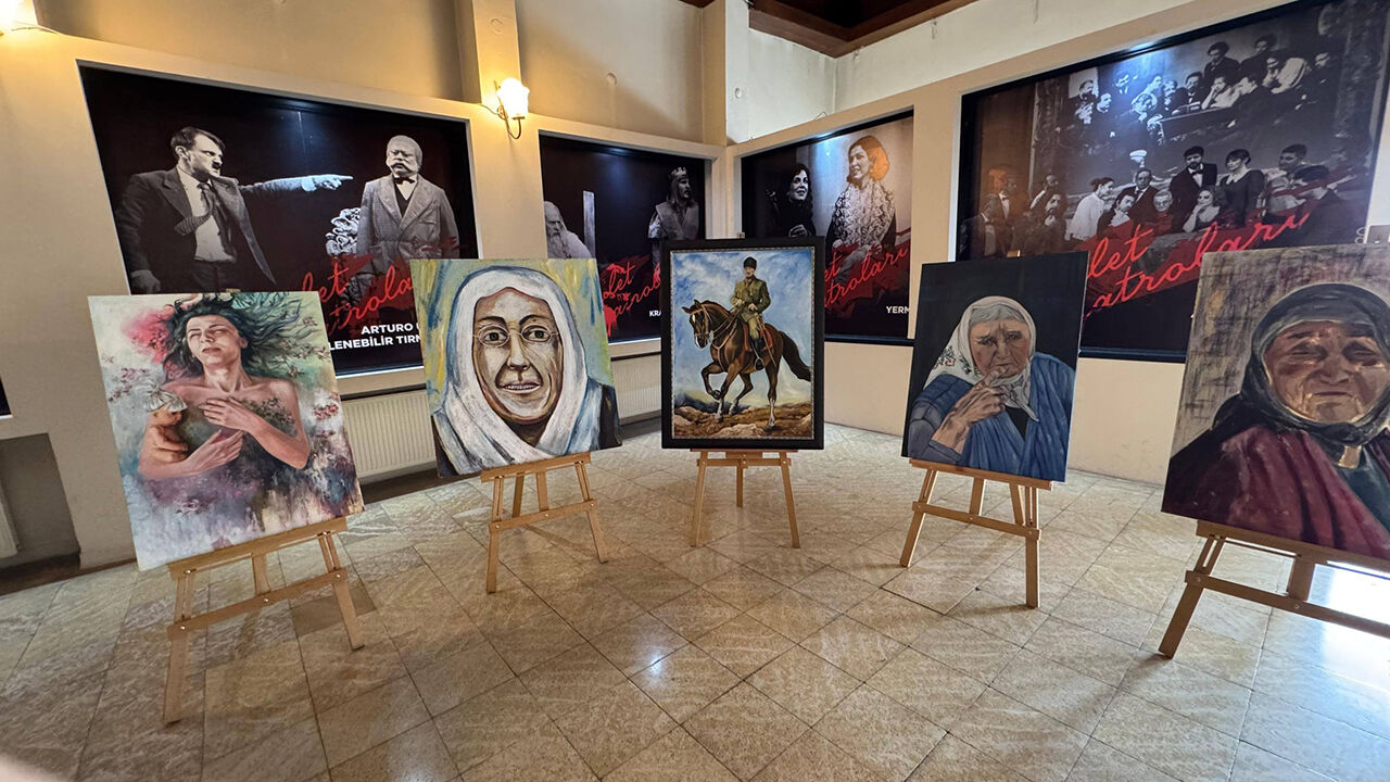 Kadınlargunumart (4)
