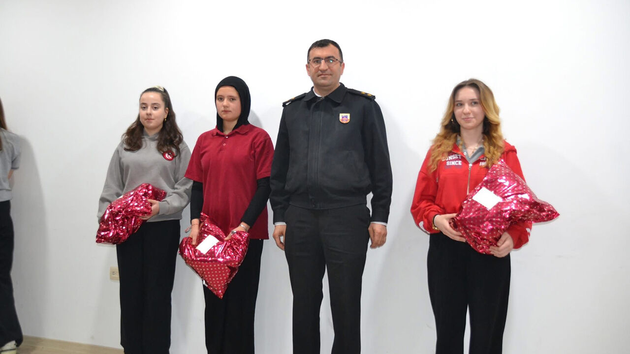 Kargıistiklalmarsı (2)-2