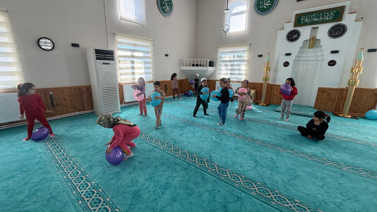 Kargıogrencilercami (2)