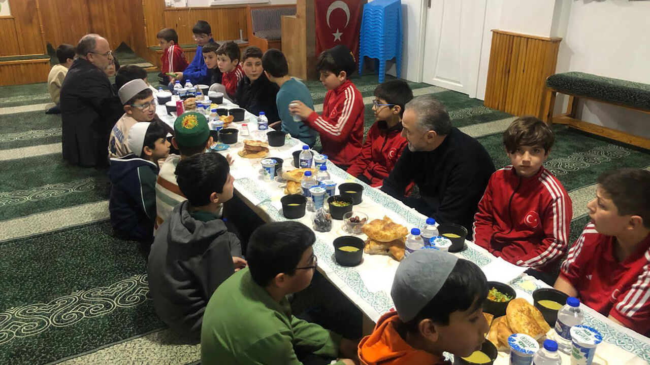 Muftuiftar (1)-1
