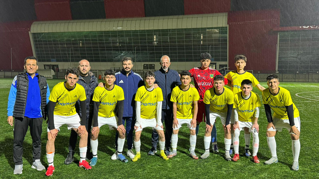 6336B11E 2F24 4324 8601 F285Cd99474C