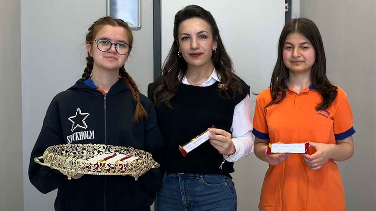 672334253 17954877090107896 6599133479624563443 N