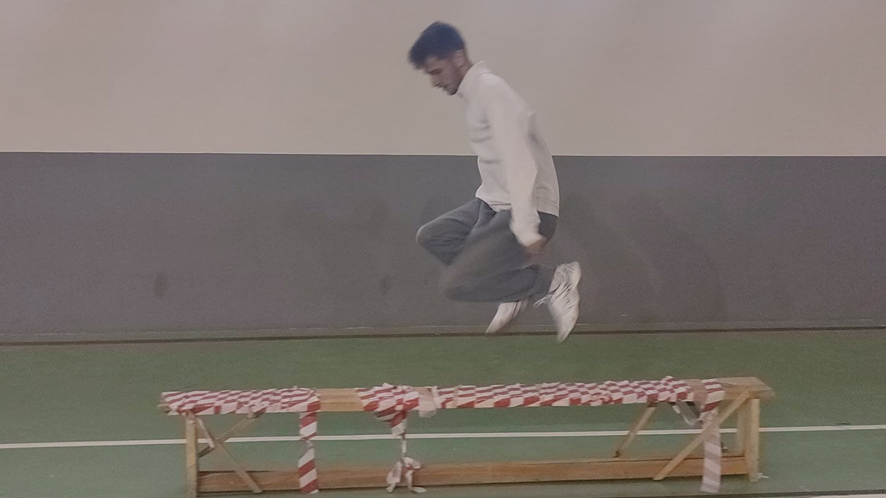 672362129 17894262513447494 2857087079031757895 N