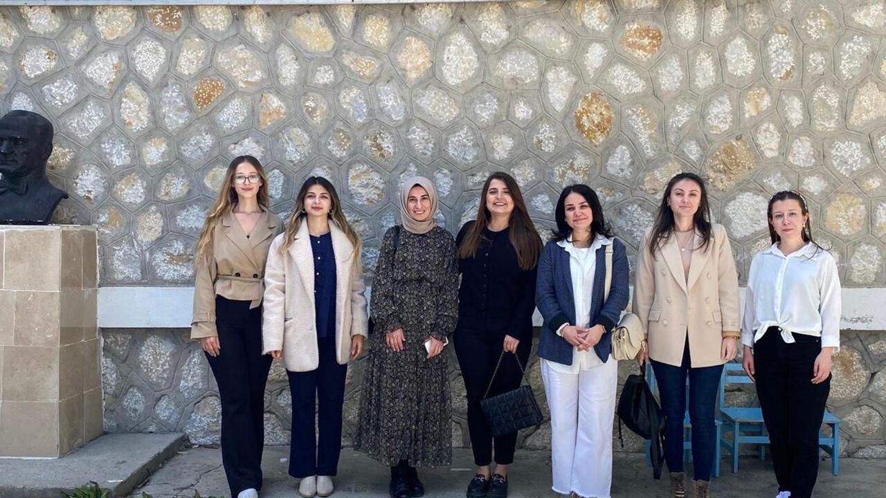 675769704 1375550781273279 3975328853705040033 N