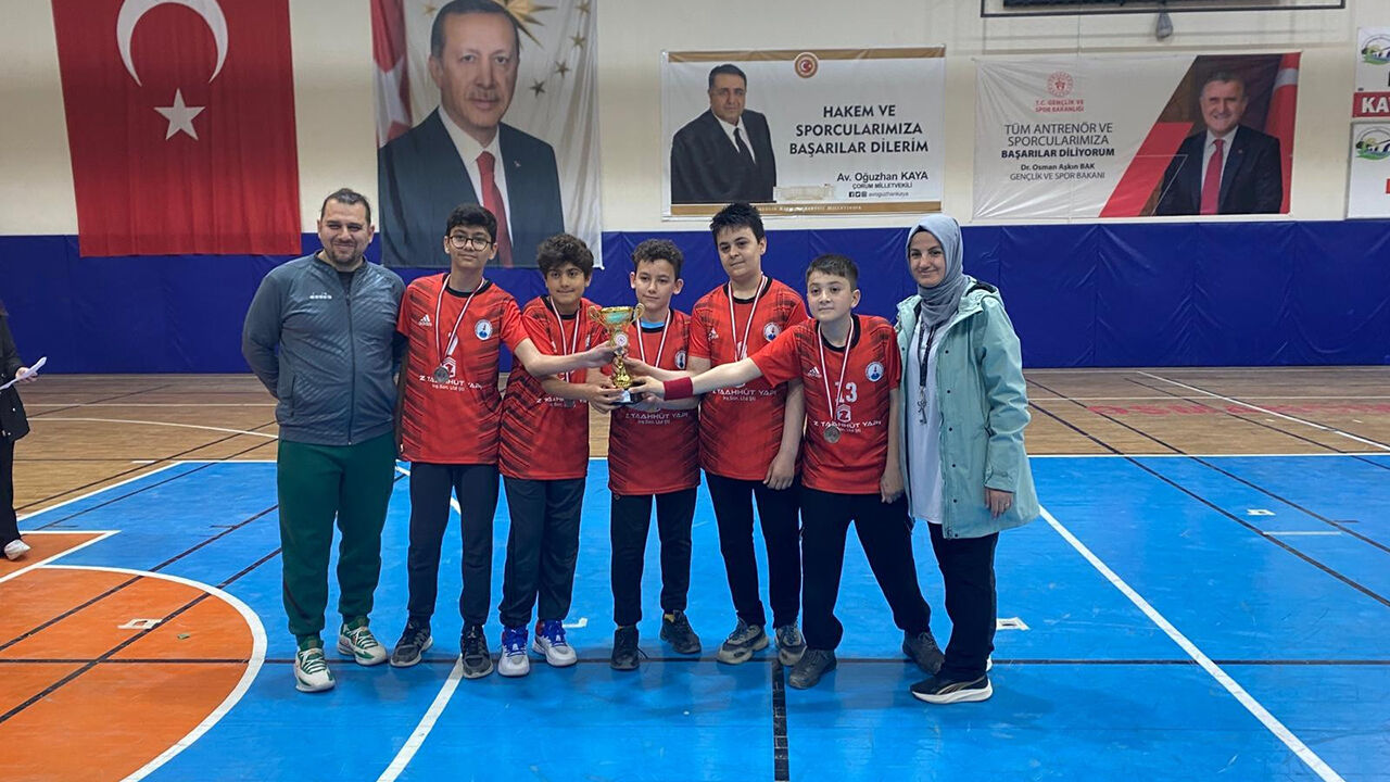 677308110 1403506641813301 1548151413508004606 N