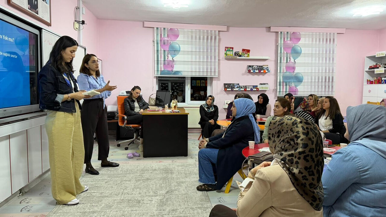 678258355 1378669040961453 8815483033646427709 N