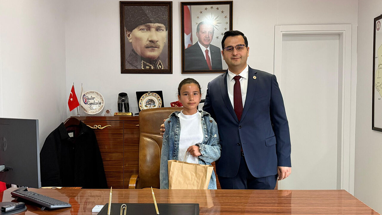 678362247 2506227583161959 2030869811990745714 N