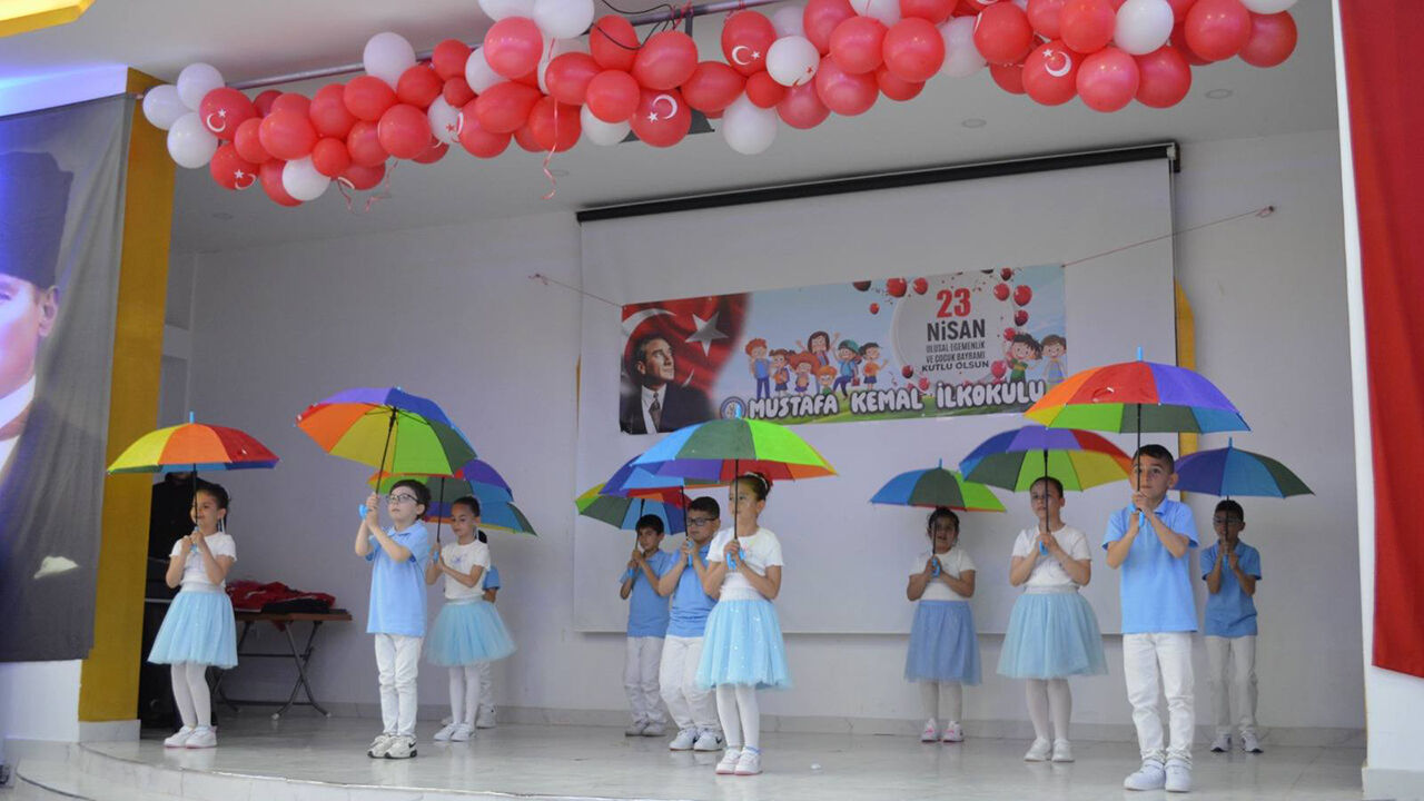 679933872 122125117659238449 6825844996413875816 N