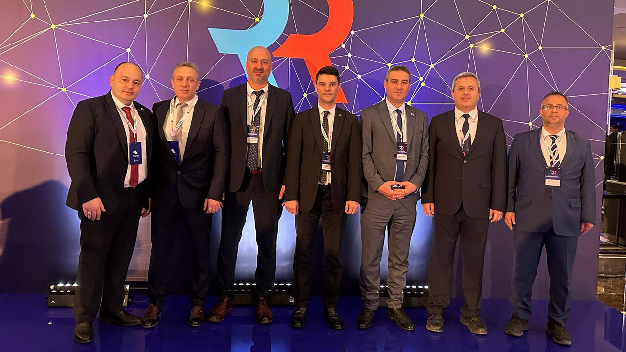 680014772 2817272991941772 3729578131804429683 N