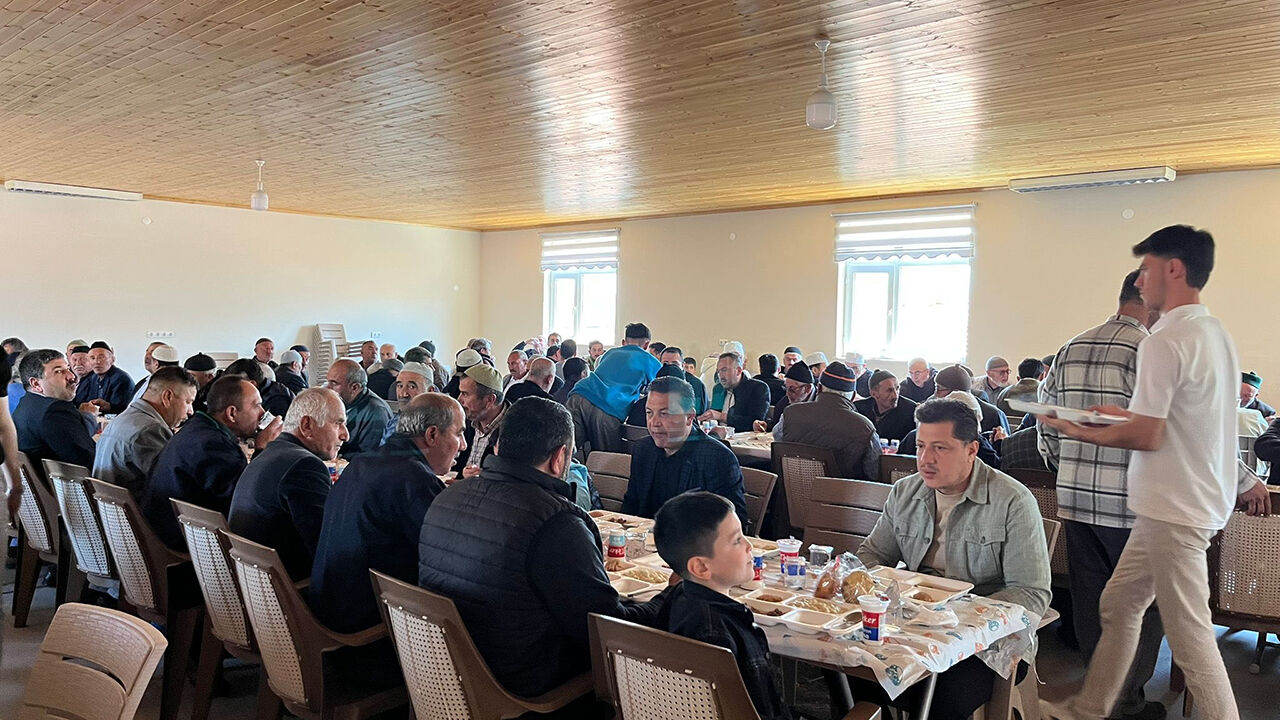 680459851 1498143038692305 1055593677717547169 N