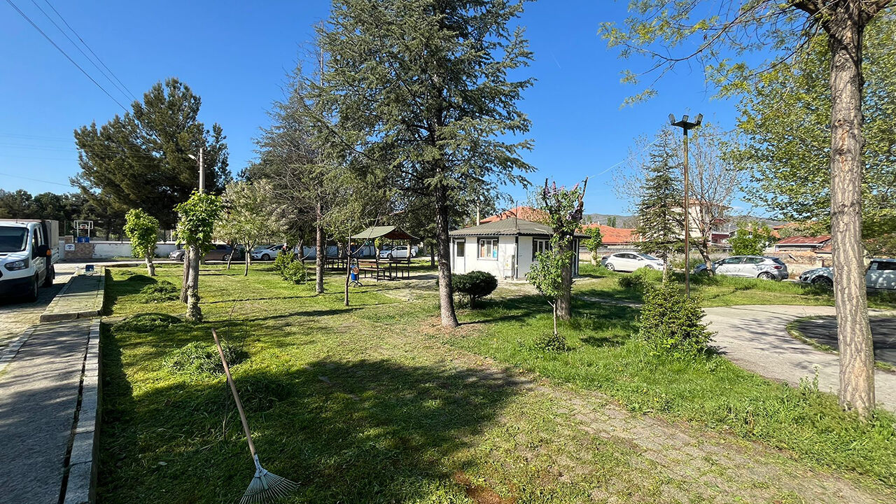 683112587 2212216877601331 4444504636871514160 N