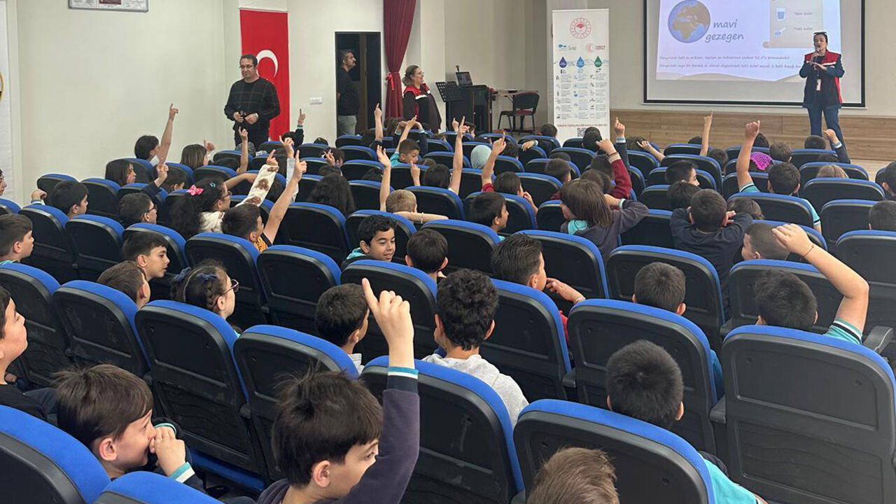 684018861 122232223844108366 4334405632655199691 N