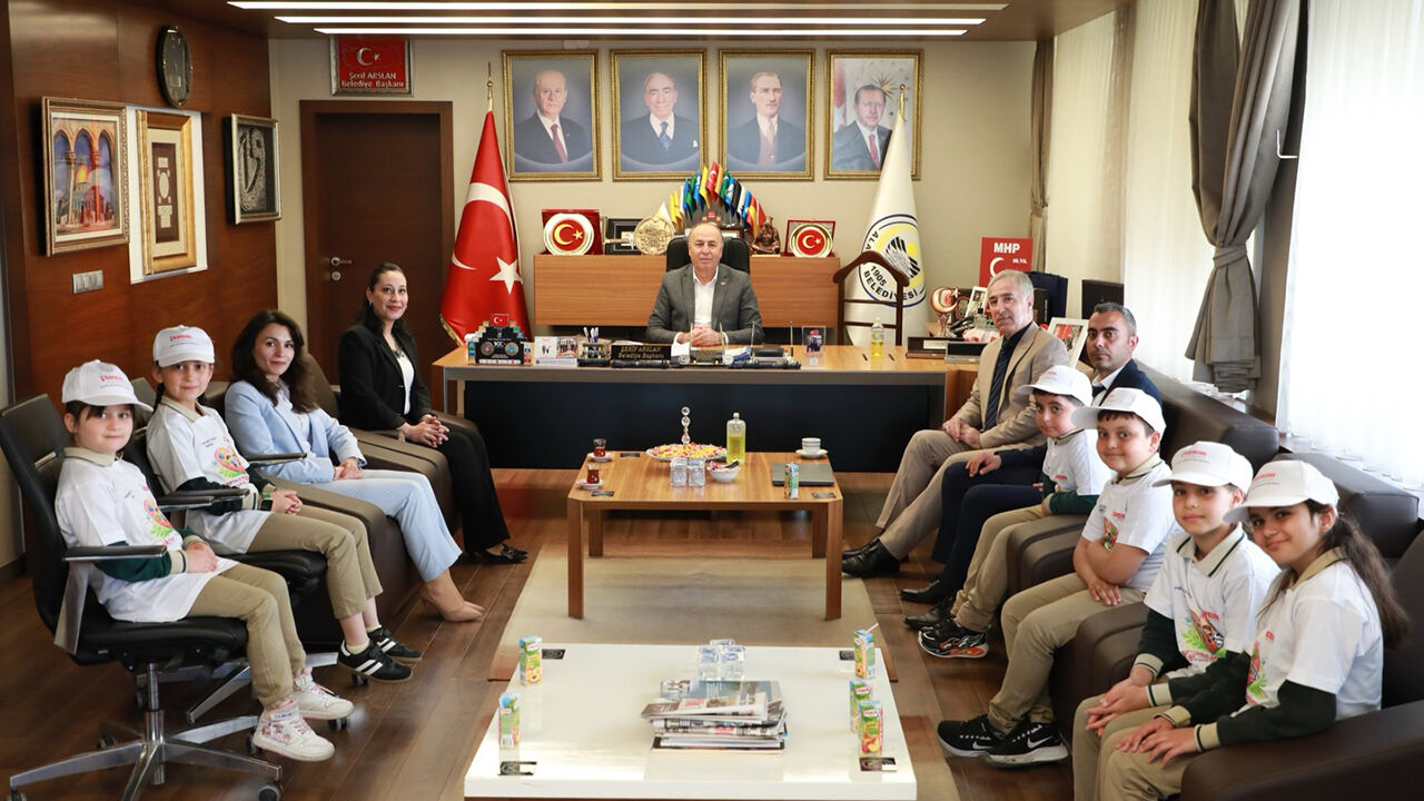 684268053 17952022497128749 5435387943785854989 N