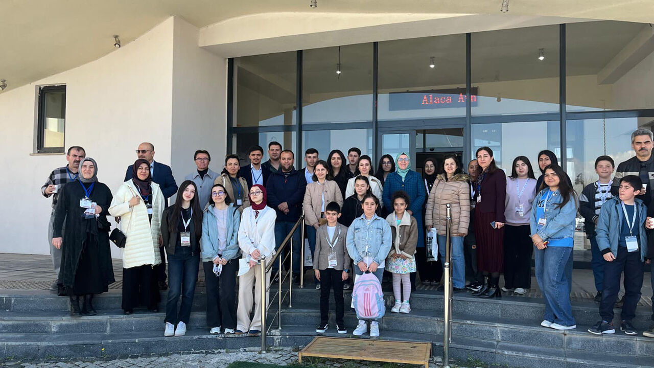 685159176 1778349606939939 5541705780487465946 N