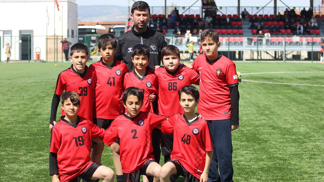 807855Dc C741 425E Aa73 Ba5Ab736027C