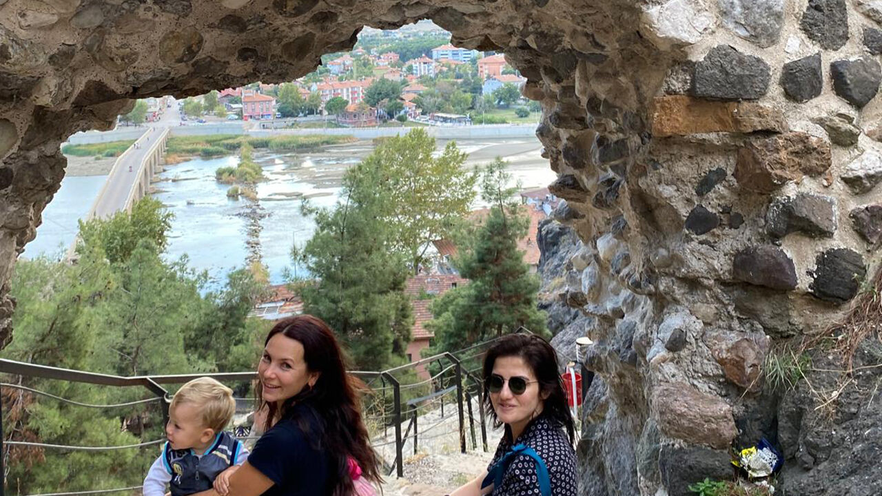 A A 20260425 41206223 41206222 E V I N I N K A P I L A R I N I G E Z G I N L E R E A C A N G O N U L L U 10 Y I L D A 500 E Y A K I N Y A B A N C I M I S A F I R A G I R L A D I