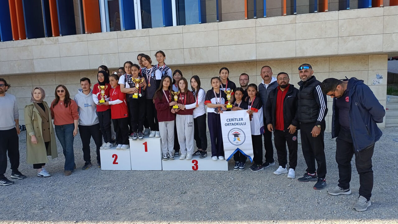 Ceritlerokulubocce (1)