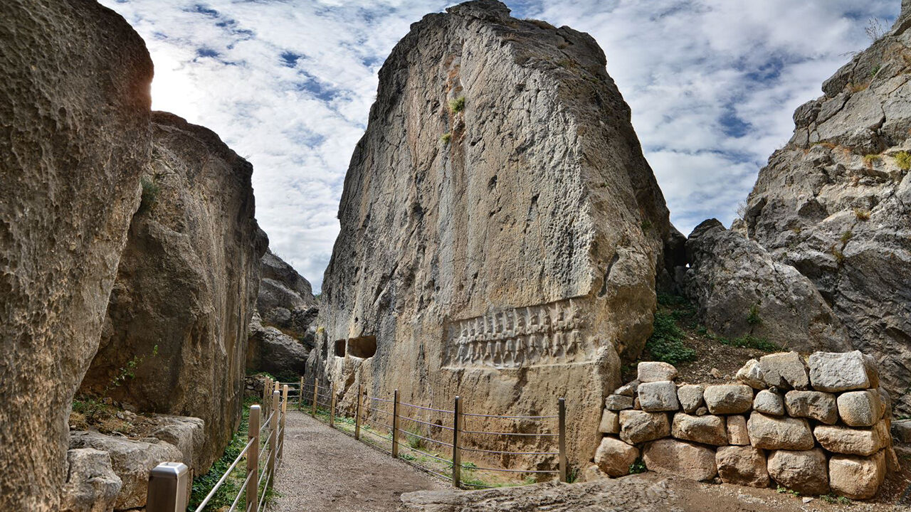 Hattuşa Yazılıkaya 09 Boğazkale, Çorum, Foto Osman Keser
