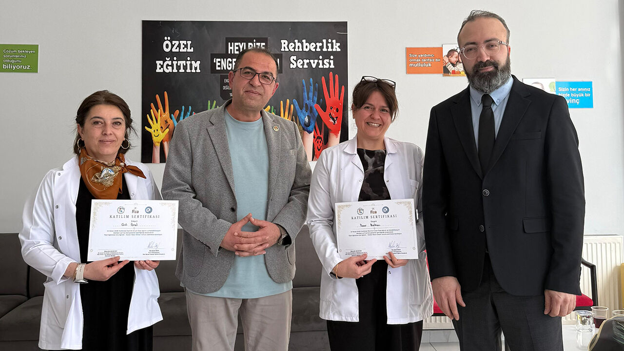 Ozelegitimailesemineri (5)