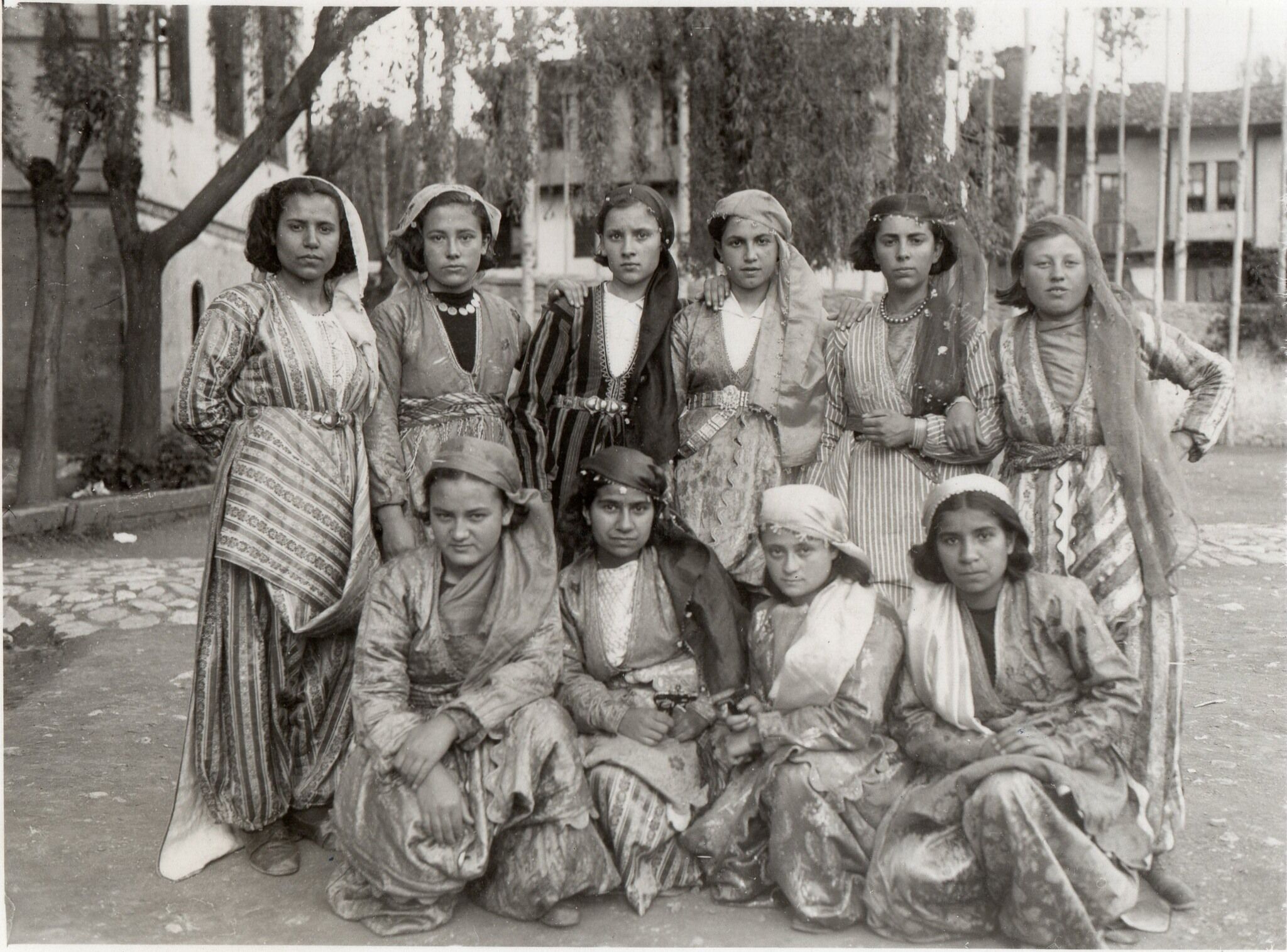 Çorum’un eski şenlikleri fotoğraflarda yeniden hayat buldu