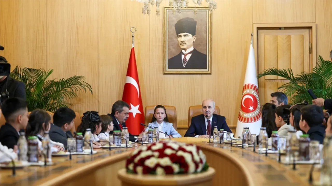 Tbmm Başkanı Makamını Devretti İnci Yıldız Şentürk’ten Güvenlik Çağrısı 2