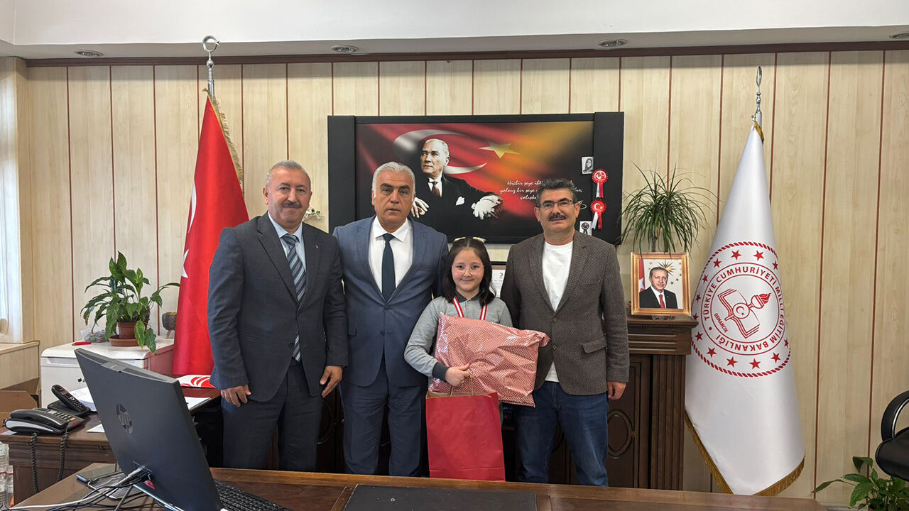 684868052 122301073826222458 7183332998884314166 N