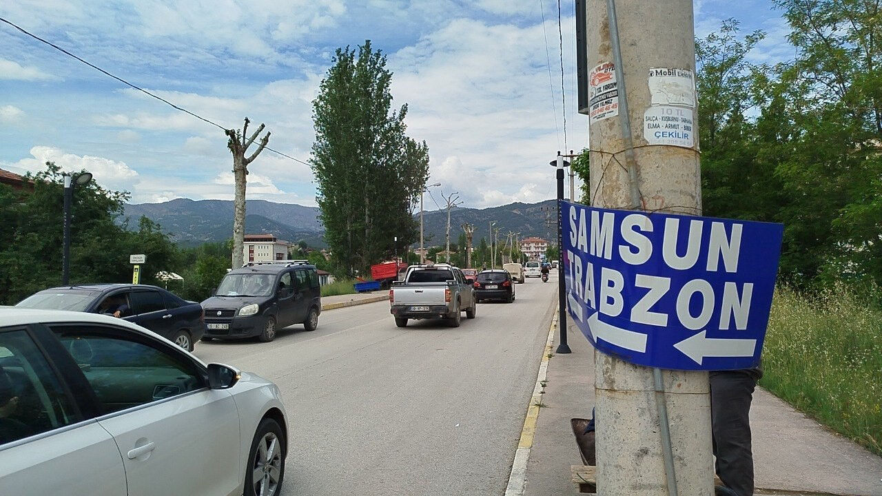 A W711256 02