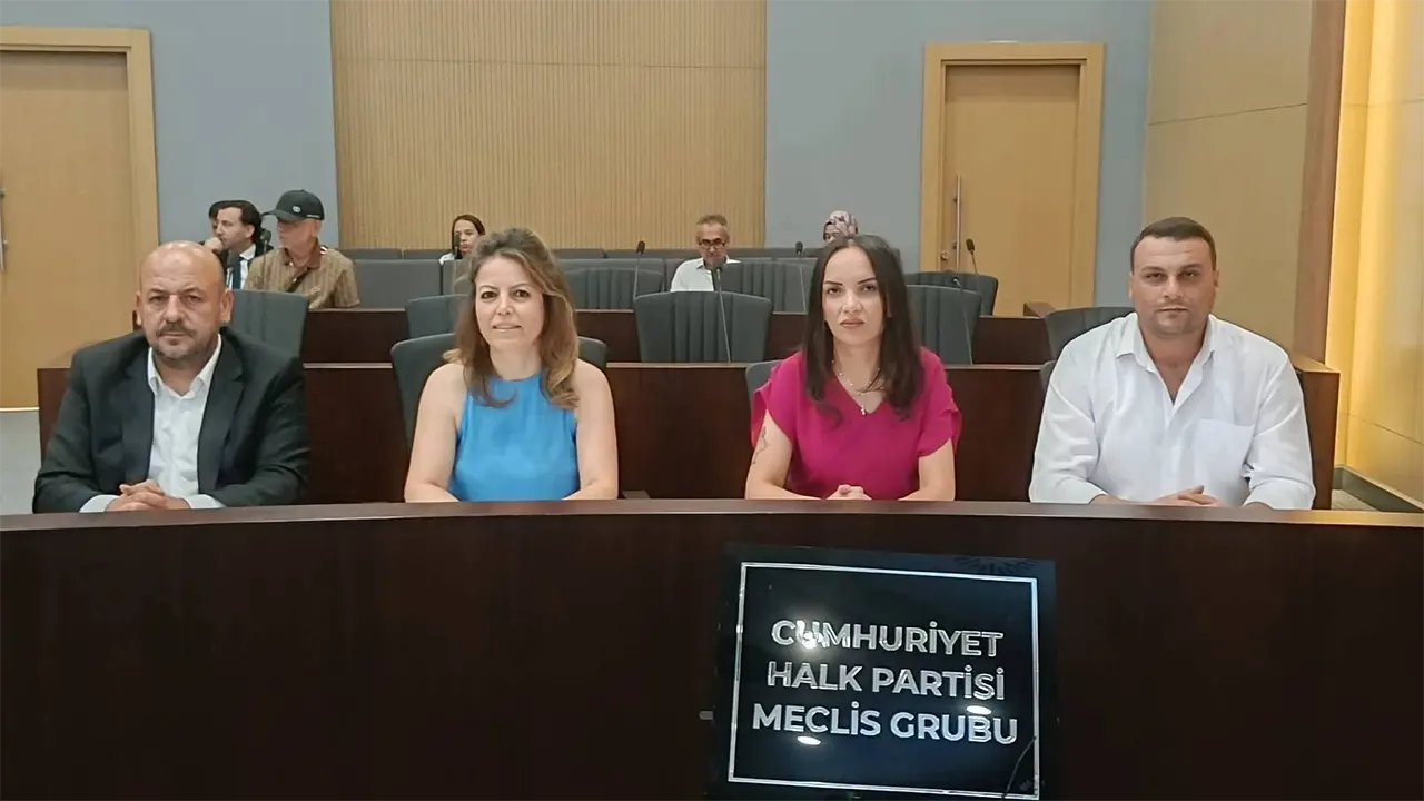 Çorum Belediye Meclisinde Yeni Dönem Parti Değişikliği Oturma Düzenine Yansıdı