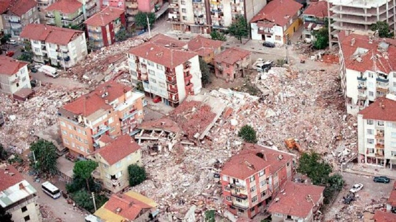Deprem 9
