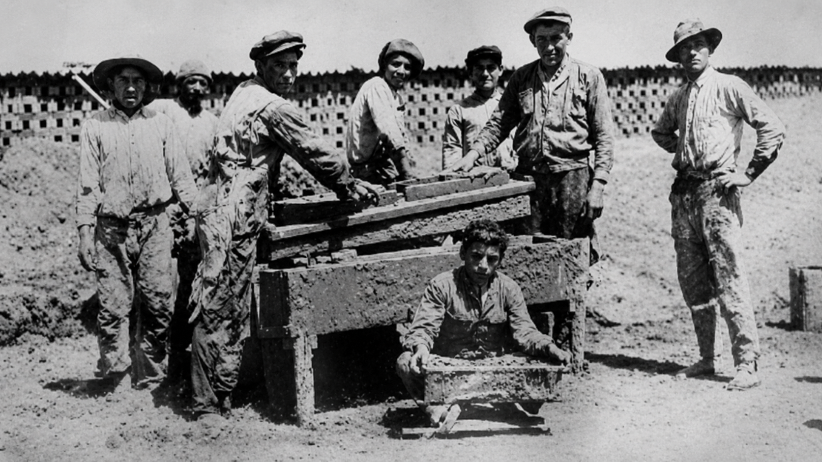 Tuğla ve kiremitte 70 yılı aşan üretim geleneği
