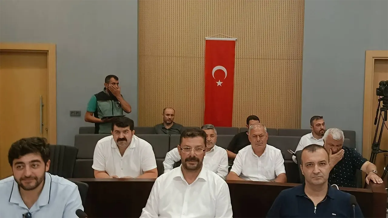 Yeni Parti Belediye Meclisi
