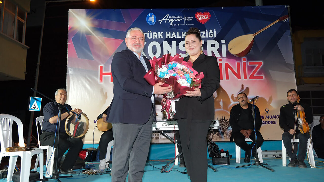 Beledi̇yeden Uğur Mumcu Caddesi̇’nde Mahalle Şenli̇ği̇ (4)