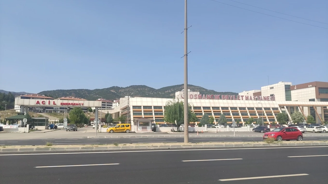 Osmancıkdevlethastanesi (3)-3