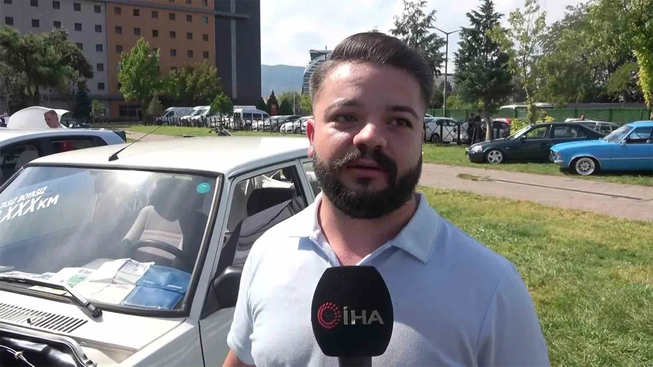 Yıllara Meydan Okuyan Klasik Tek Değişeni Sadece Kilometresi! 4